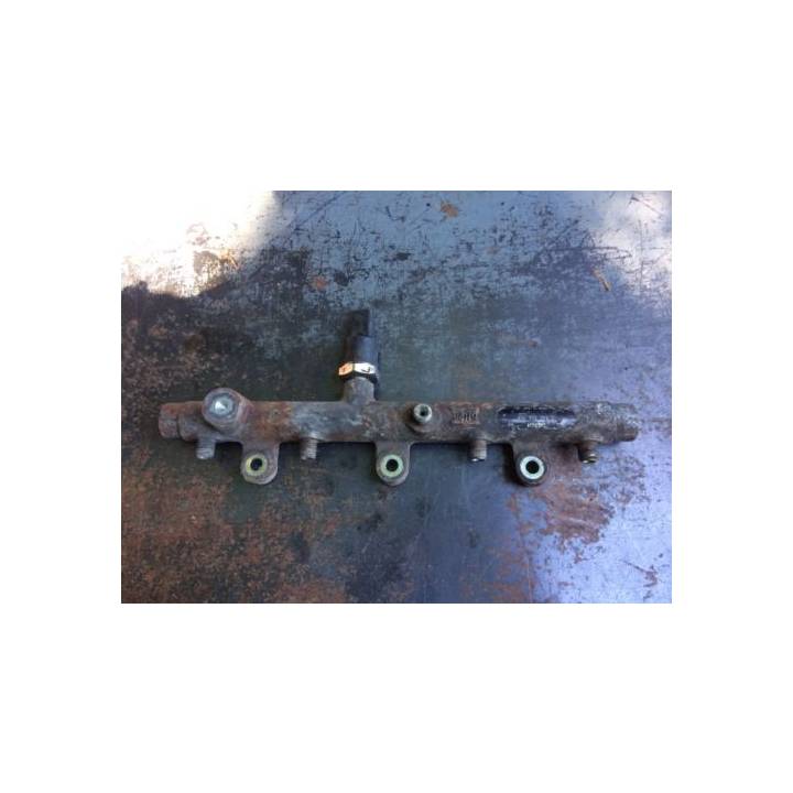 FIAT PEUGEOT CITROEN 2.0HDI FUEL RAIL 0445214019