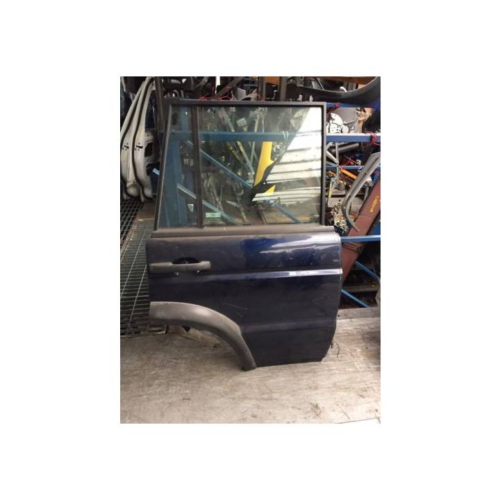 LAND ROVER DISCOVERY 2 DRIVERS RIGHT REAR DOOR IN BLUE