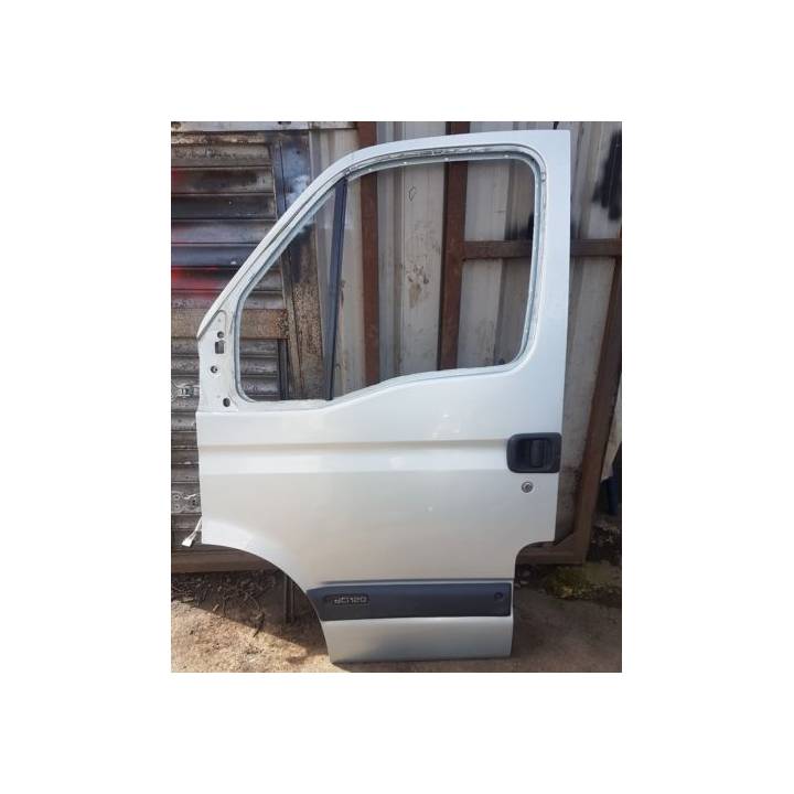 VAUXHALL MOVANO NISSAN INTERSTAR RENAULT MASTER 98-10 PASSENGER LEFT FRONT DOOR IN SILVER