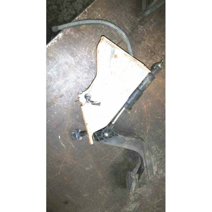 VOLKSWAGEN CRAFTER BRAKE PEDAL 2.5CRD 2007-2010