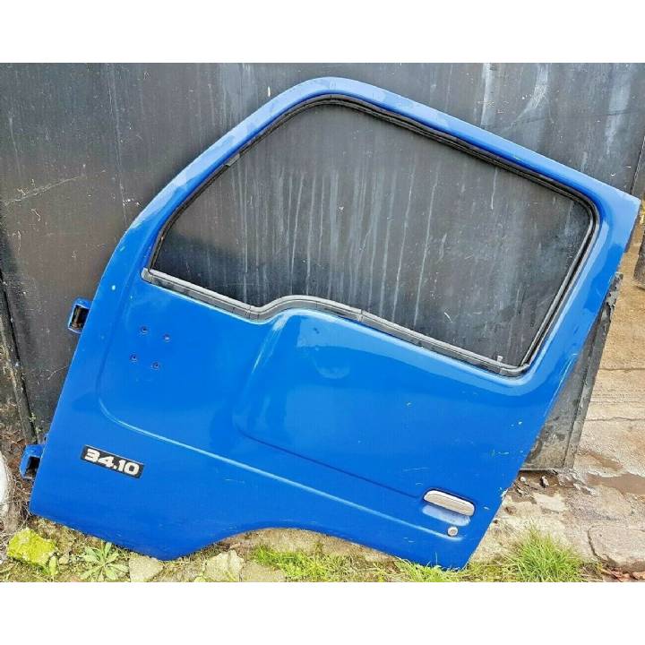 NISSAN CABSTAR 2000-2006 PASSENGER LEFT BARE FRONT DOOR IN BLUE