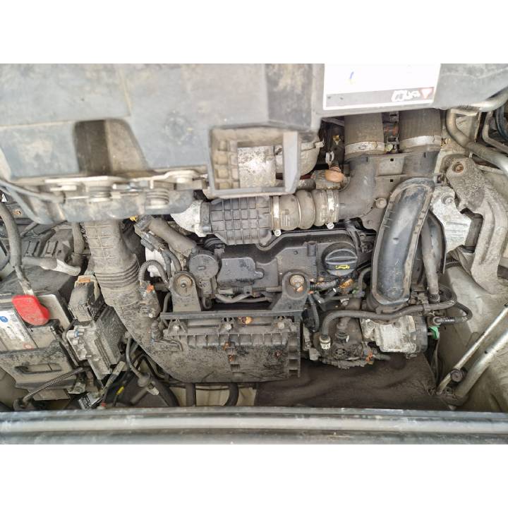 Citroen Dispatch 1.6 BlueHDI Engine