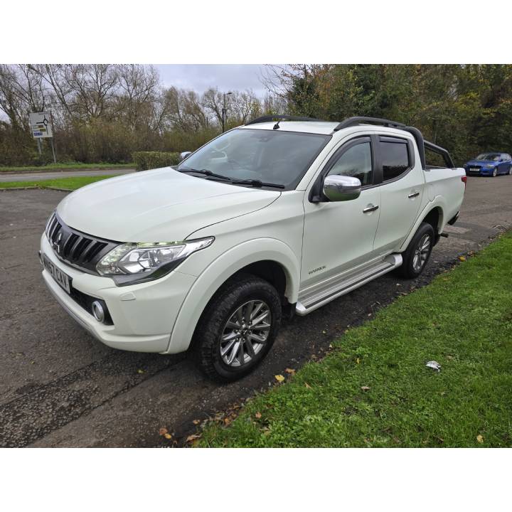 2017 MITSUBISHI L200 2.4 DI-D 178 WARRIOR 4WD CrewCab Pick-up Euro 6 NO VAT