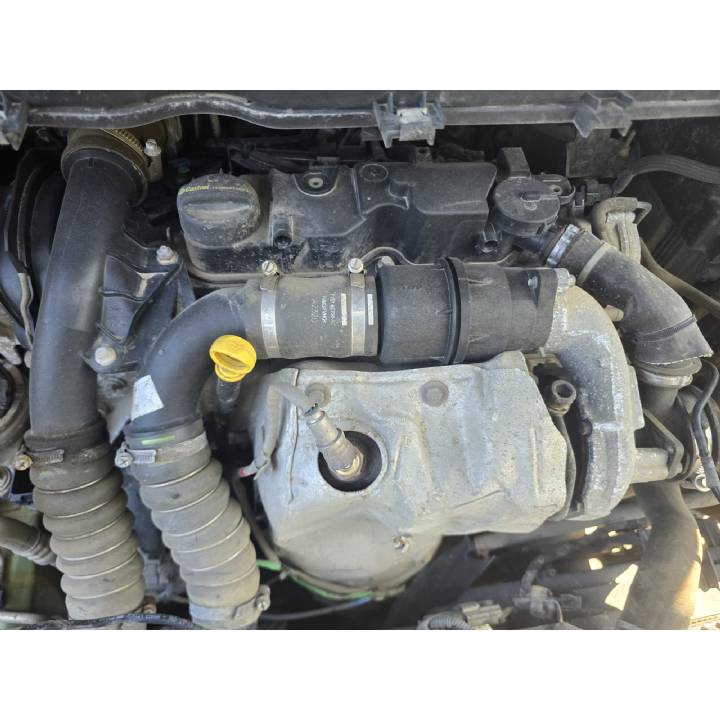Ford Transit Courier Trend 1.5 TDCI Engine